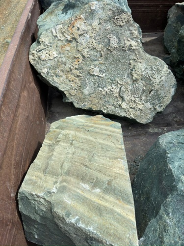 Ландшафтные глыбы зелёные 200-500 килограмм купить в Геленджике