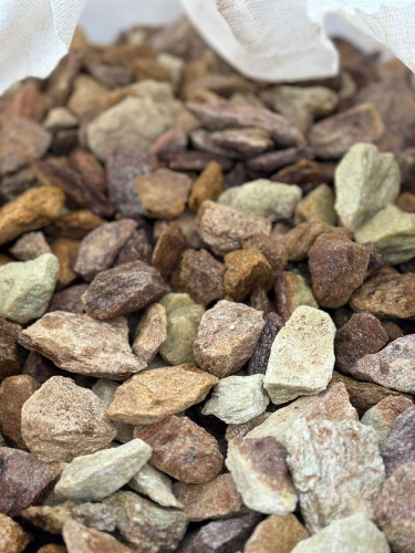 Златолит персиковый декоративная каменная крошка купить в Геленджике