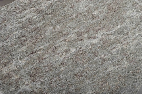 Плитняк златолит Уральский  для фасада купить в Геленджике