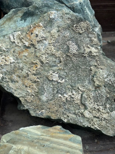 Ландшафтные глыбы зелёные 200-500 килограмм купить в Геленджике