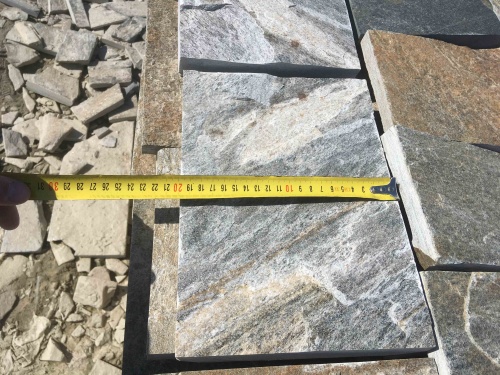 Плитка пилёная златолит Уральский для цоколя, отмостки купить в Геленджике